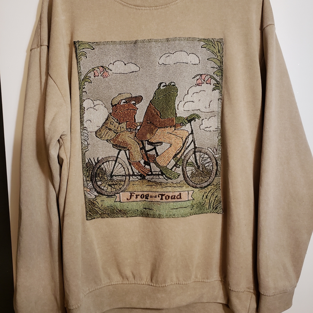 Large FROG & TOAD Sweater -UNISEX